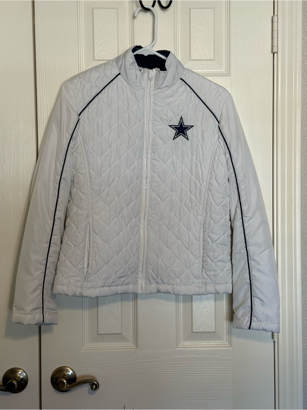 Dallas Cowboys - Women's White Quilted Jacket with Star Logo